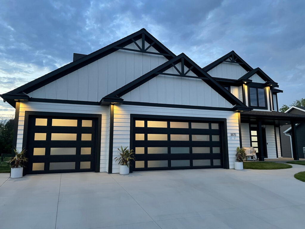glass garage door repair in Glendale, CA